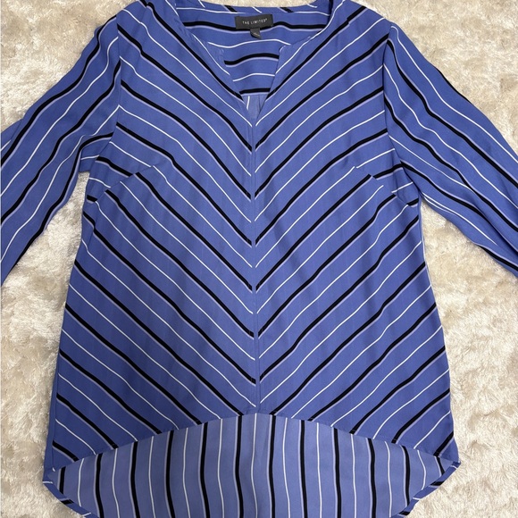 Lavender Blue Striped Long Sleeve High-low Blouse -Excellent condition -S - Picture 5 of 8